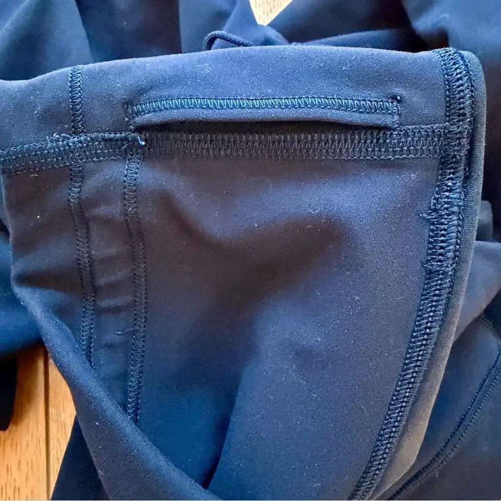 Lululemon Wunder Train super-hi rise cropped leggings in true navy size 6